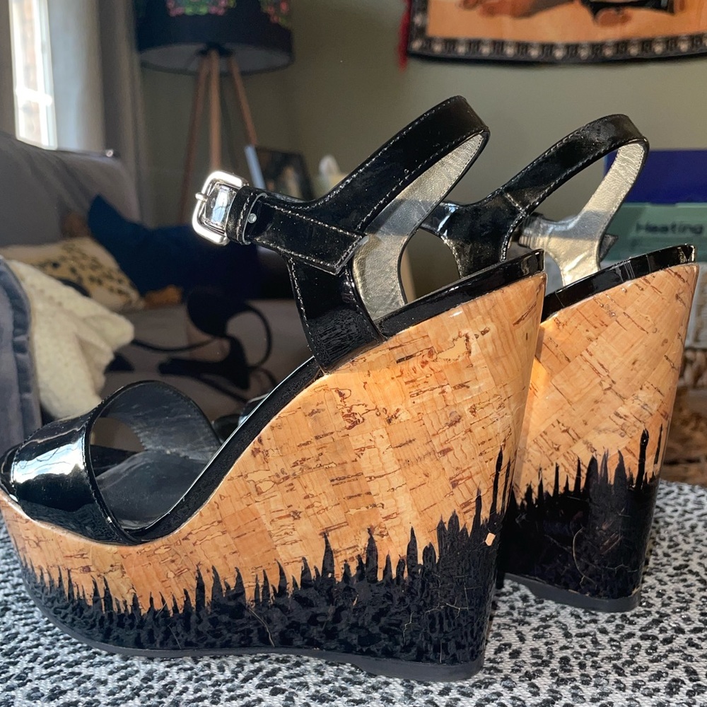 Stuart Weitzman Single Patent Cork Wedge Heel - image 3